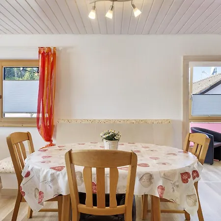 Haus Fechtig アパート